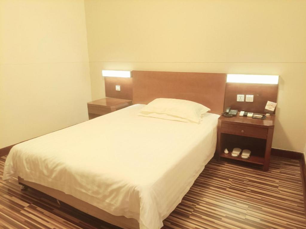 Jinjiang Inn Shanghai North Bund Yangpu Bridge Branch Exterior photo